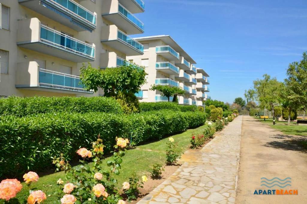 Apartbeach Los Juncos Residencial Piscinas Y Petanca La Pineda Esterno foto