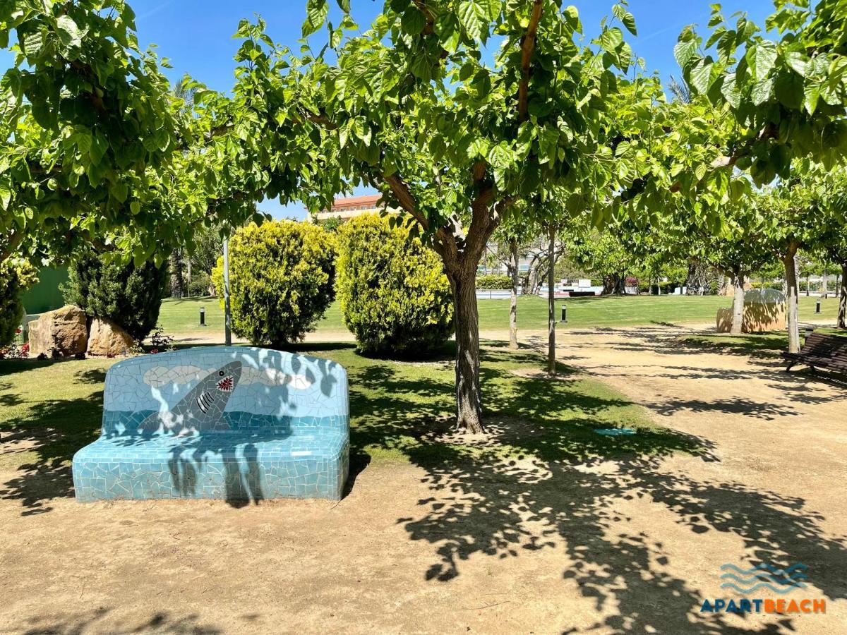 Apartbeach Los Juncos Residencial Piscinas Y Petanca La Pineda Esterno foto